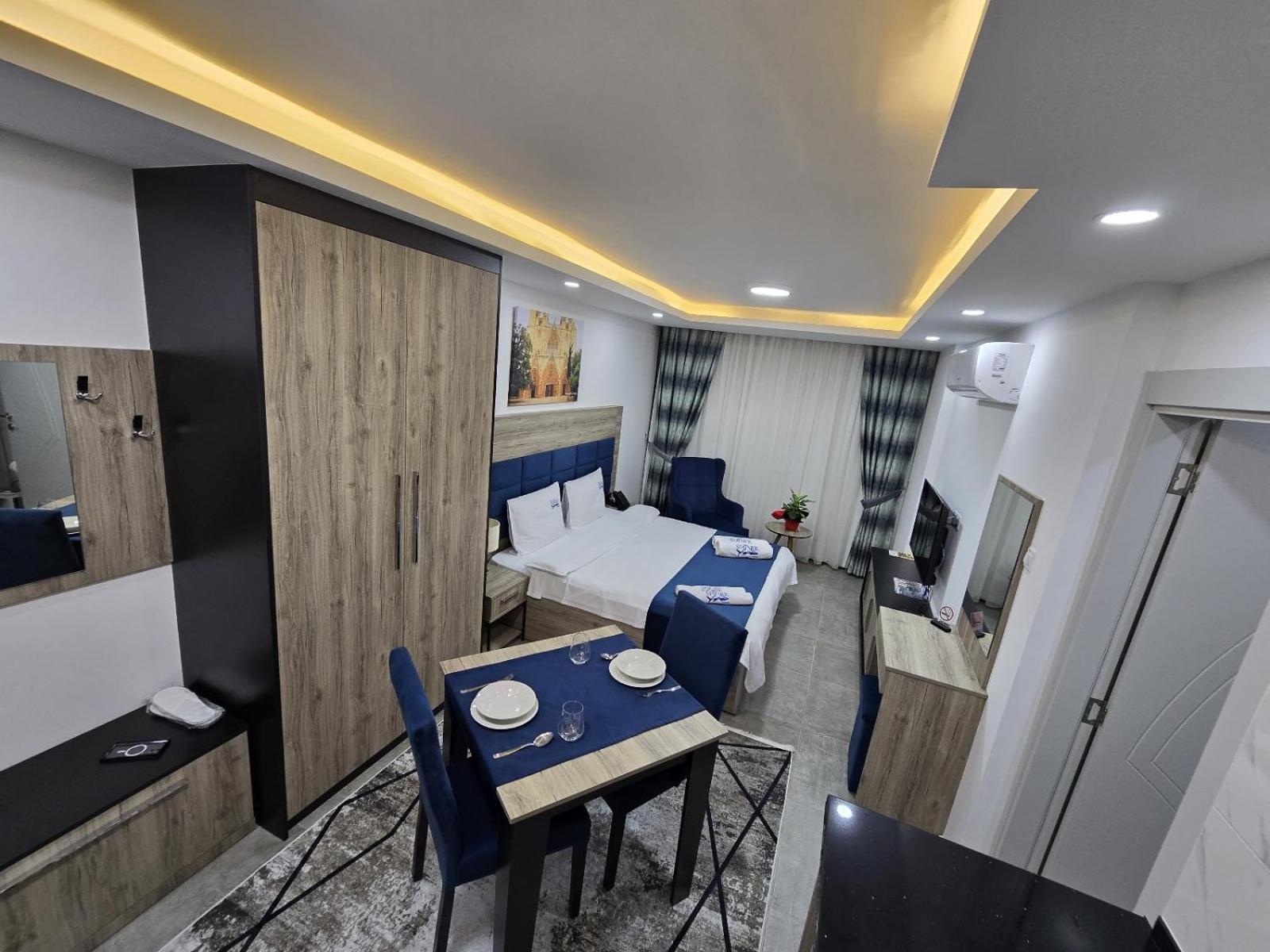 Nurel Shark Residence Kyrenia  Exteriör bild